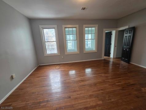 407 S 15th Street Newark NJ 07103