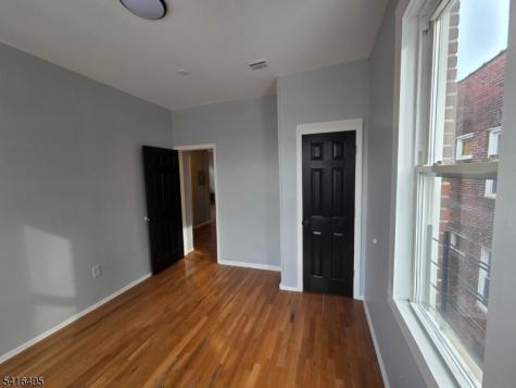 407 S 15th Street Newark NJ 07103