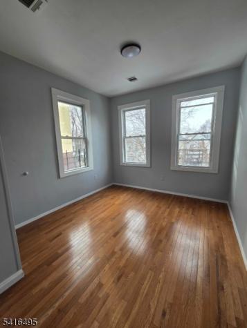 407 S 15th Street Newark NJ 07103