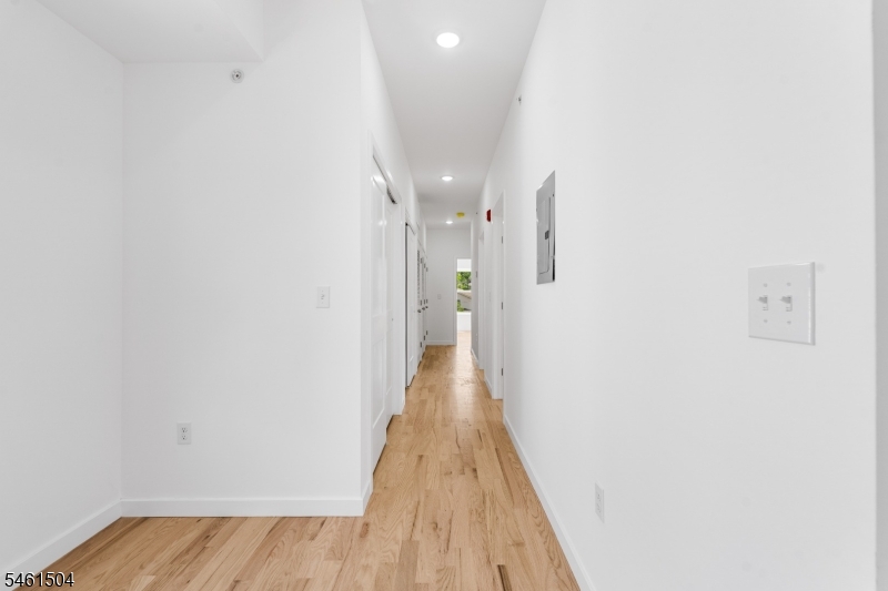 713 South 11th Street Newark NJ 07103