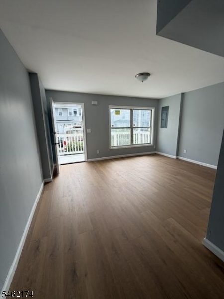 59 Norwood Street Newark NJ 07106