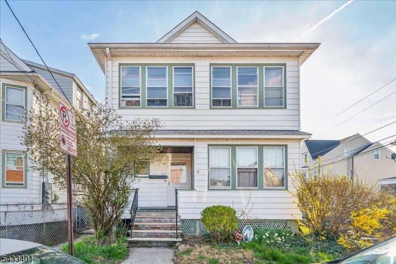 217 Lily Street Paterson NJ 07522