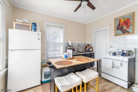 217 Lily Street Paterson NJ 07522