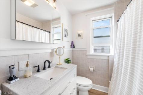 217 Lily Street Paterson NJ 07522