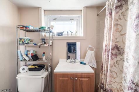 217 Lily Street Paterson NJ 07522