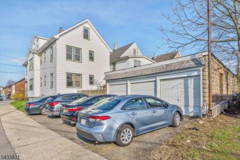 217 Lily Street Paterson NJ 07522