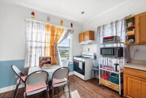 217 Lily Street Paterson NJ 07522