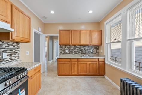 50 Underwood Street Newark NJ 07106