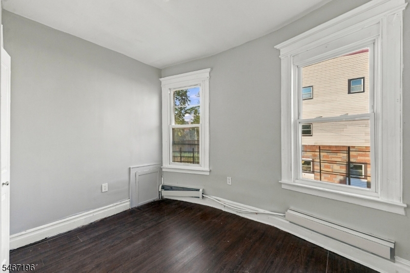 172 N 12th Street Newark NJ 07107