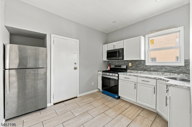 172 N 12th Street Newark NJ 07107