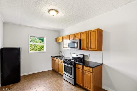 174 Orient Street Bayonne NJ 07002