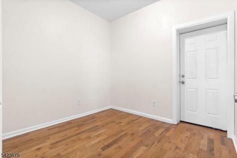 435 S 17th Street Newark NJ 07103