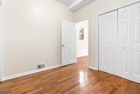 435 S 17th Street Newark NJ 07103
