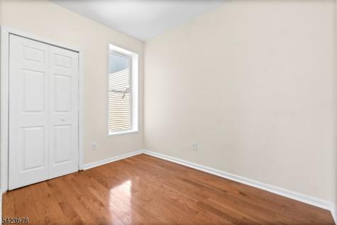 435 S 17th Street Newark NJ 07103