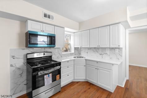 435 S 17th Street Newark NJ 07103