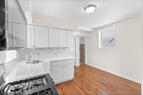 435 S 17th Street Newark NJ 07103