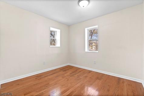 435 S 17th Street Newark NJ 07103