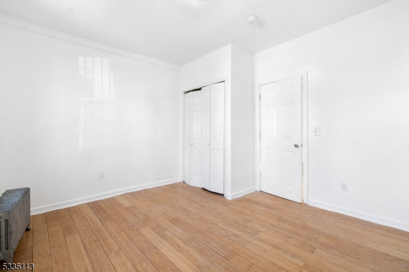 30 Grace Street Irvington NJ 07111