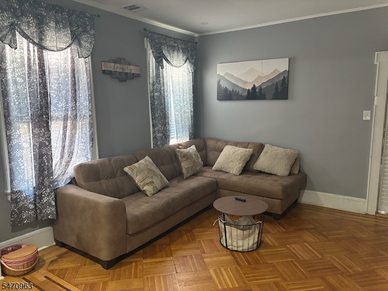 271 Leslie Street Newark NJ 07112