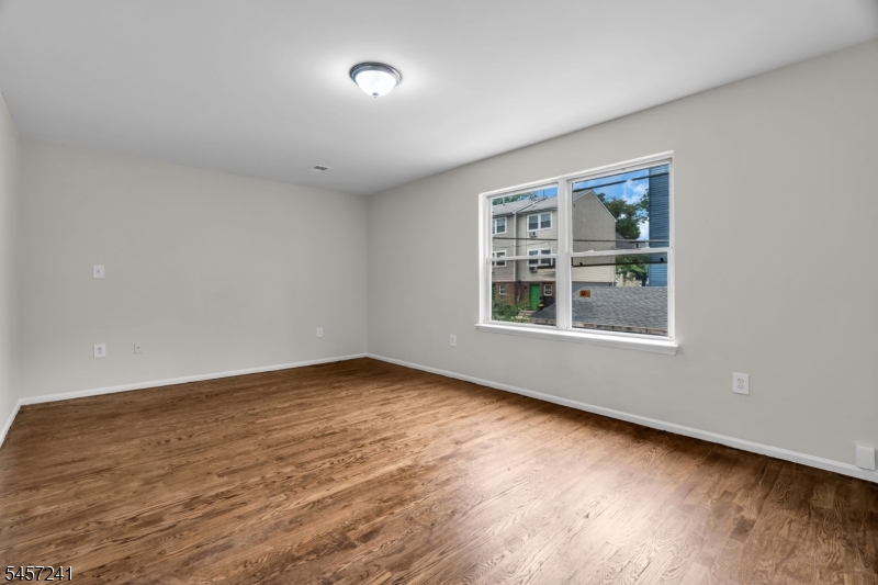 232 4TH Street Newark NJ 07107