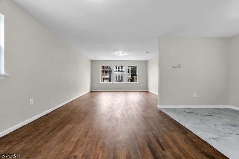 232 4TH Street Newark NJ 07107