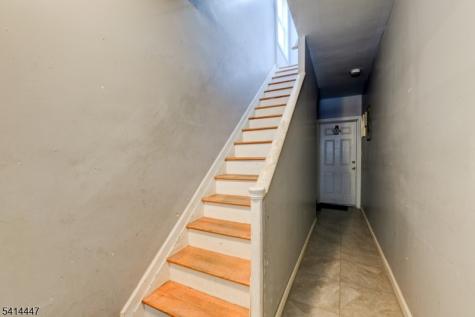 23 Hawkins Street Newark NJ 07105
