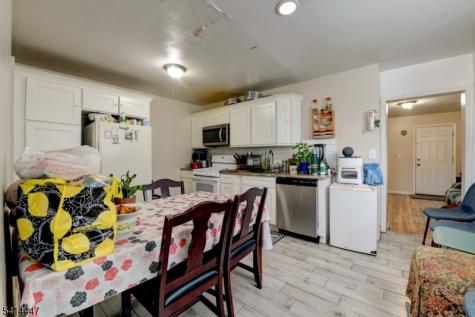 23 Hawkins Street Newark NJ 07105
