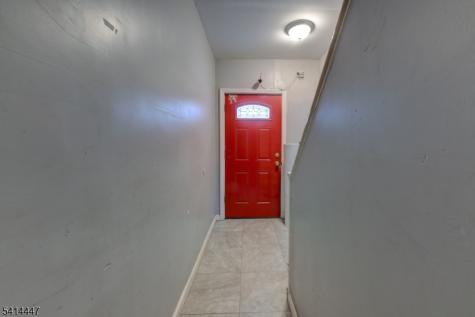 23 Hawkins Street Newark NJ 07105