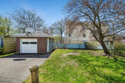 31 Division Street Bloomfield NJ 07003