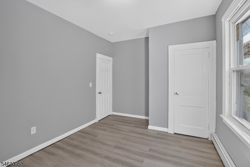 291 Madison Avenue Irvington NJ 07111