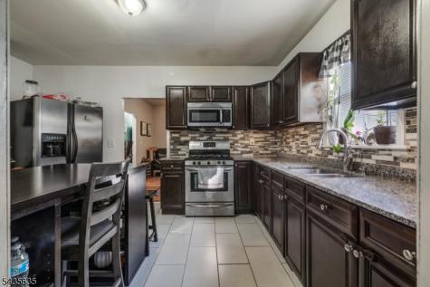 409 Ogden Place Perth Amboy NJ 08861