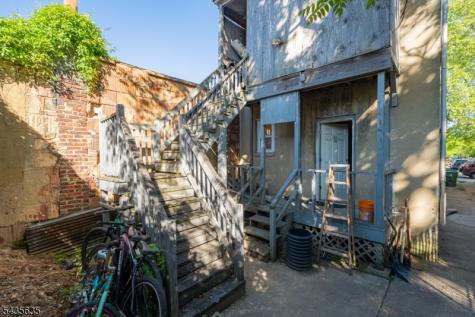 409 Ogden Place Perth Amboy NJ 08861