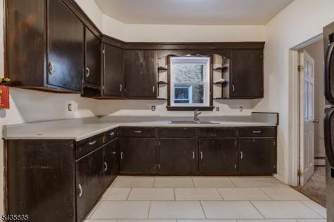 409 Ogden Place Perth Amboy NJ 08861