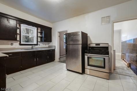 409 Ogden Place Perth Amboy NJ 08861