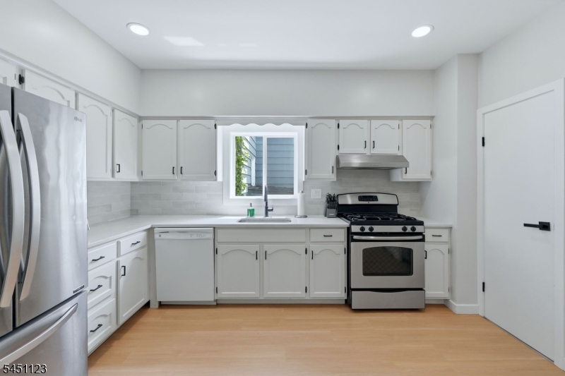 42 Lawrence Street Bloomfield NJ 07003