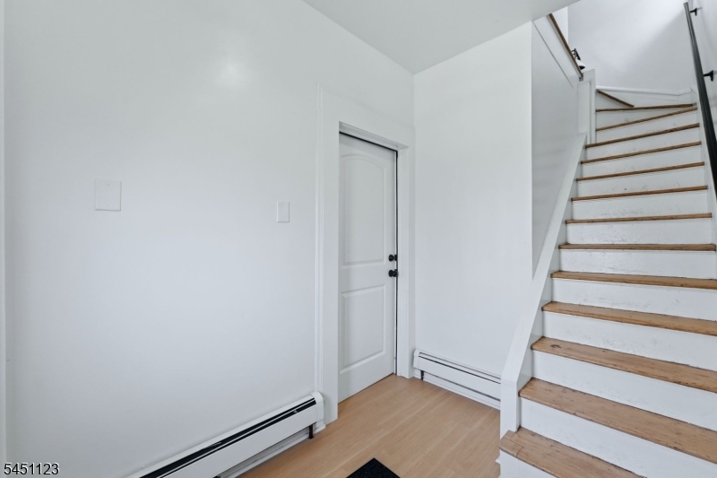 42 Lawrence Street Bloomfield NJ 07003