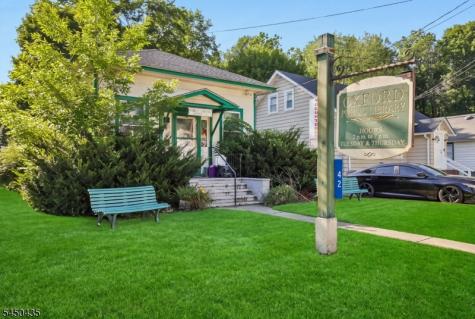 41 Washington Avenue Oxford NJ 07863