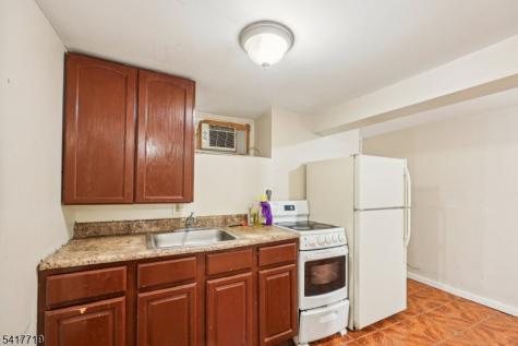 106 E Main Street Paterson NJ 07522