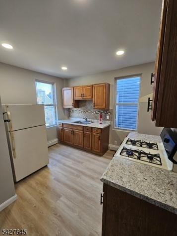 231 Clark Place Elizabeth NJ 07206