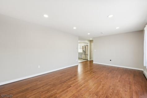 184 Albert Street North Arlington NJ 07031