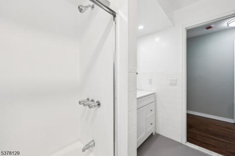 184 Albert Street North Arlington NJ 07031