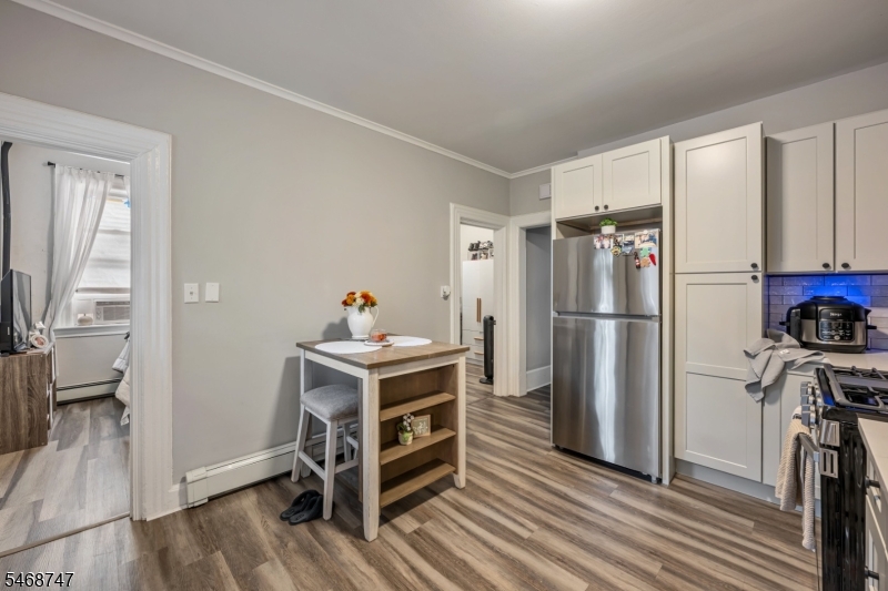 84 Westervelt Place Lodi NJ 07644