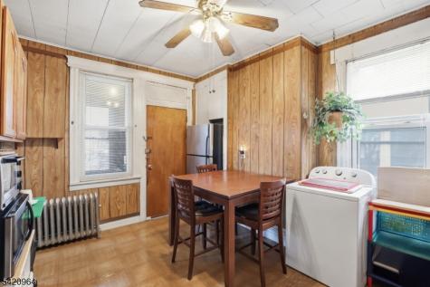 38 Schley Street Newark NJ 07112