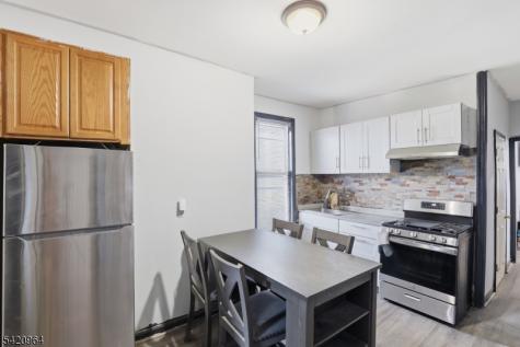 38 Schley Street Newark NJ 07112