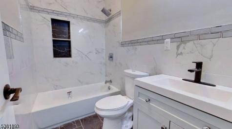 58 Park Avenue East Orange NJ 07017