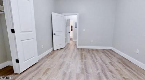 58 Park Avenue East Orange NJ 07017