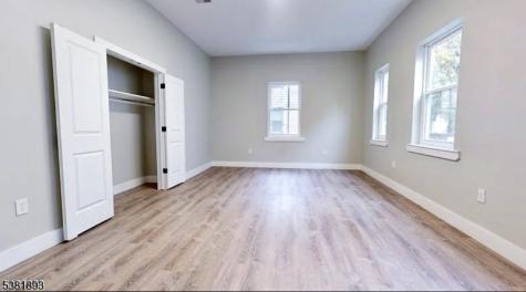 58 Park Avenue East Orange NJ 07017