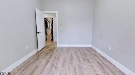 58 Park Avenue East Orange NJ 07017