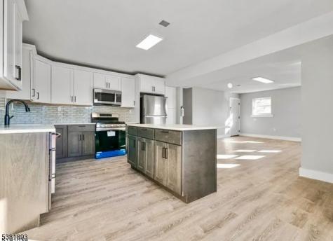 58 Park Avenue East Orange NJ 07017