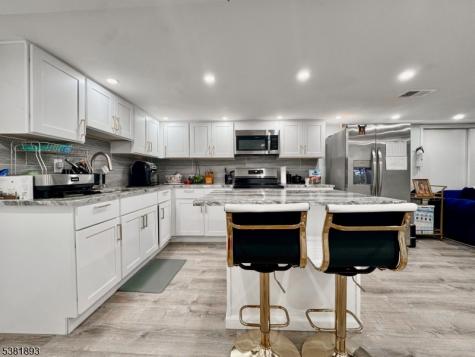 58 Park Avenue East Orange NJ 07017